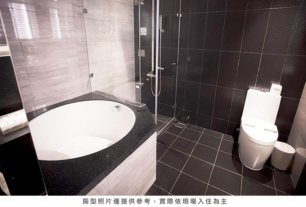 Royal Group Hotel Minghua Branch Kaohsiung Buitenkant foto