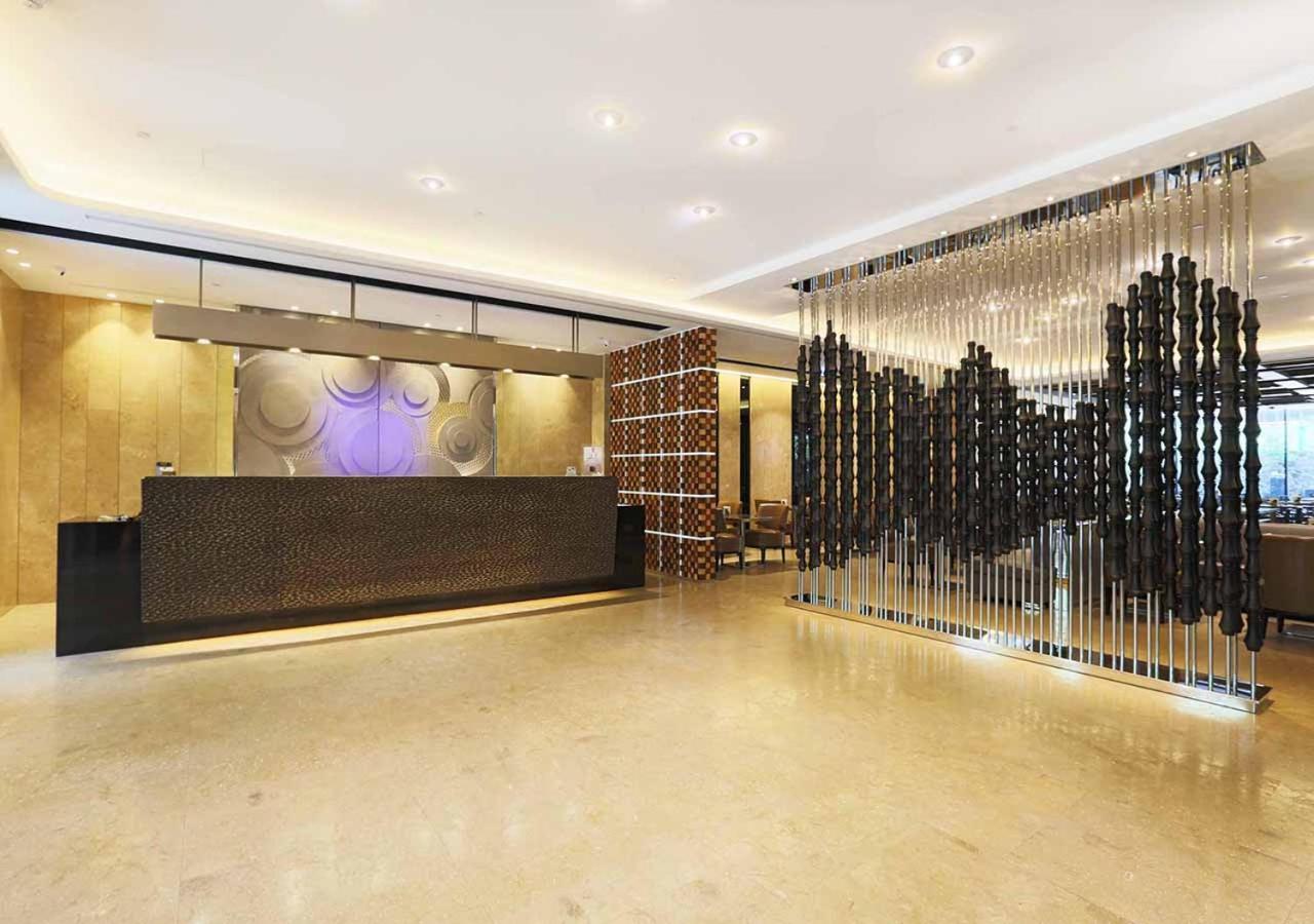 Royal Group Hotel Minghua Branch Kaohsiung Buitenkant foto